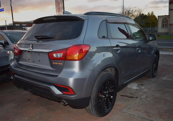 2017 Mitsubishi RVR Active Gear Top Model Carousel 5