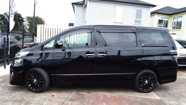 2012 Toyota Vellfire 2.4Z 7 Seats*Body-KIT Carousel 10