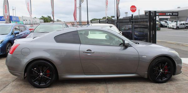 2013 Nissan Skyline 370GT Coupe Sports Carousel 3