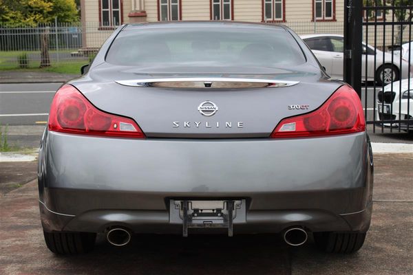 2013 Nissan Skyline 370GT Coupe Sports Carousel 5