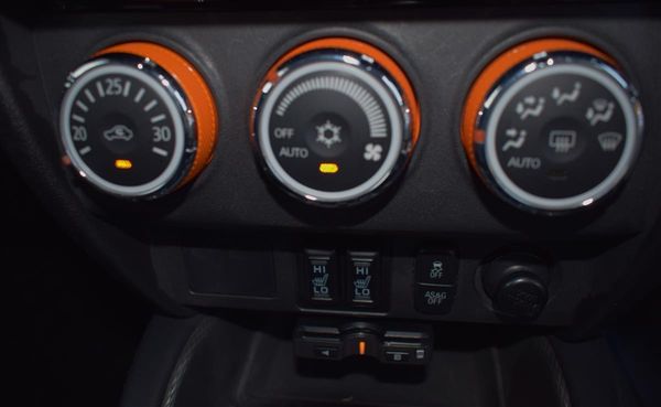 2017 Mitsubishi RVR Active Gear Top Model Carousel 9
