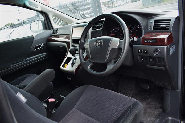2012 Toyota Vellfire 2.4Z 7 Seats*Body-KIT Carousel 12