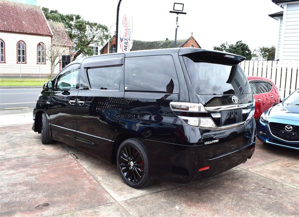 2012 Toyota Vellfire 2.4Z 7 Seats*Body-KIT Carousel 9