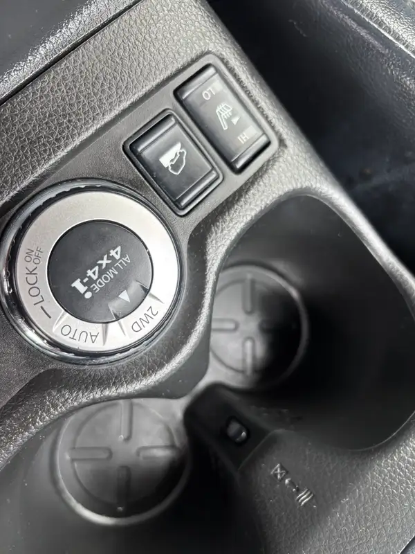 2015 Nissan X-Trail 20X 4WD 7 Seater Carousel 5
