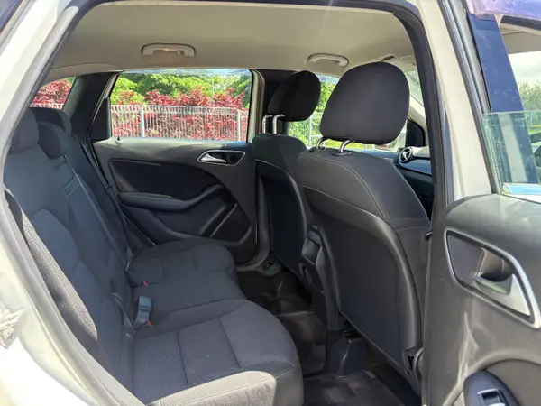 2012 Mercedes-Benz B180 Carousel 7