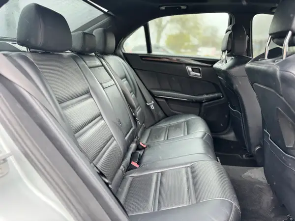 2010 Mercedes-Benz E63 6.2L V8 AMG Carousel 5