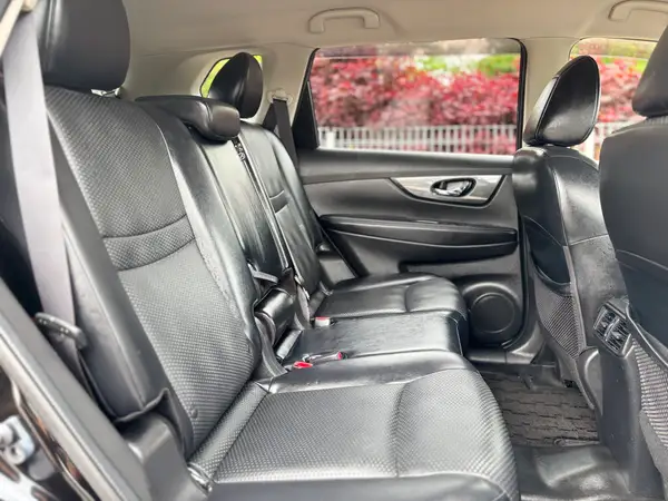 2015 Nissan X-Trail 20X 4WD 7 Seater Carousel 8