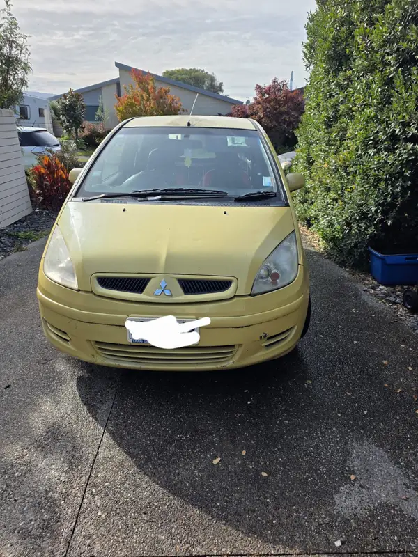 Mitsubishi colt Carousel 4
