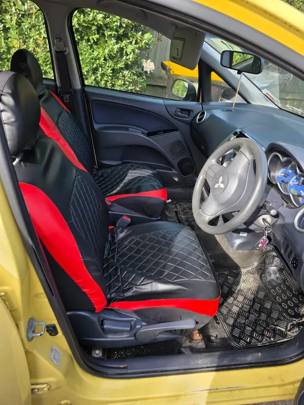 Mitsubishi colt Carousel 7