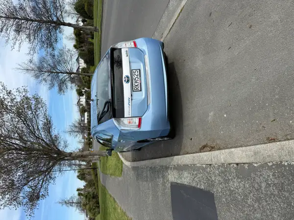 2012 Prius phv Carousel 1