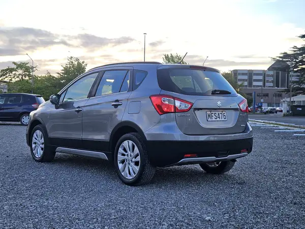 2019 Suzuki SX4 S-Cross 4WD Carousel 2