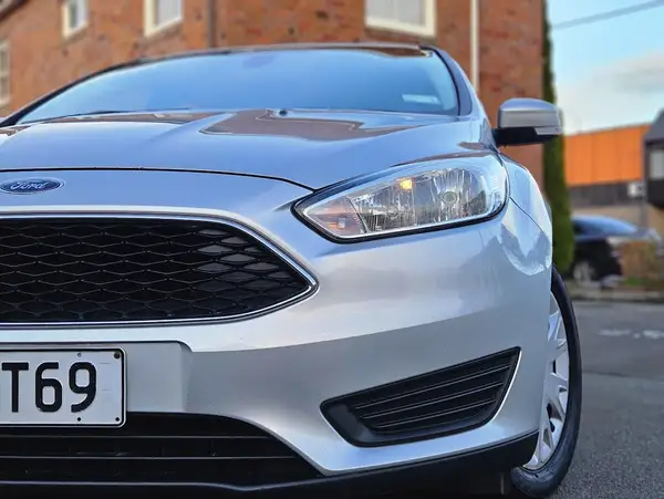 2018 Ford Focus Ambiente Wagon Carousel 1