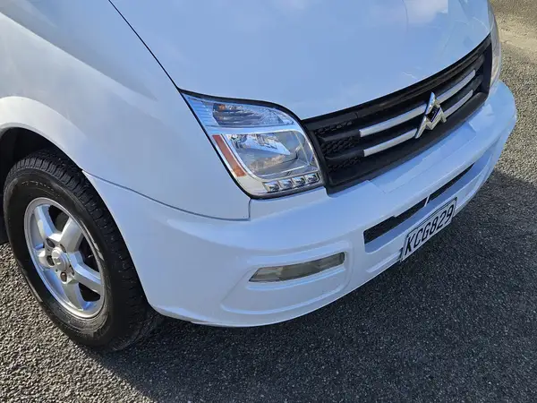 2014 LDV V80 Lwbhr Carousel 3