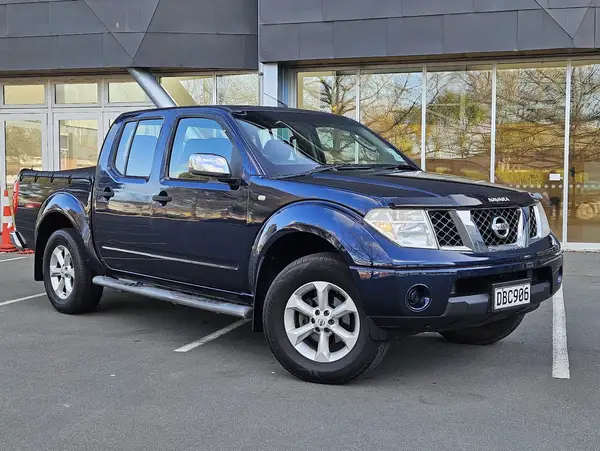2005 Nissan Navara 4WD M