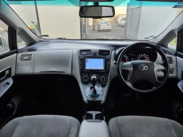 2008 Toyota Mark-X Zio Carousel 9