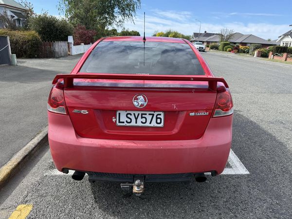 2009 Holden Commodore SV-6 Carousel 13