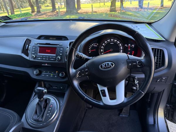 2013 Kia Sportage URBAN EX Carousel 1