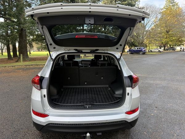 2017 Hyundai Tucson ELITE 2.0 Carousel 7