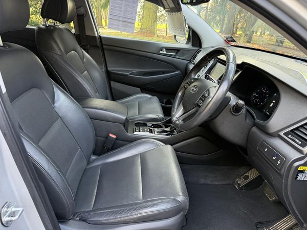 2017 Hyundai Tucson ELITE 2.0 Carousel 2