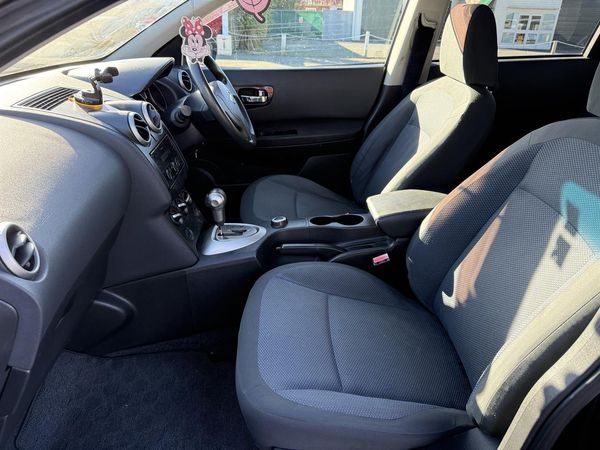 2007 Nissan Dualis Carousel 1