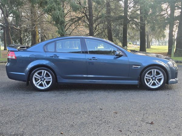 2010 Holden Commodore SV-6 Carousel 12