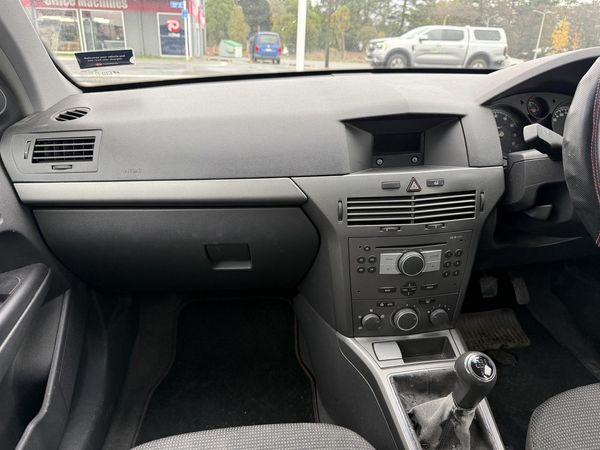 2005 Holden Astra Carousel 3