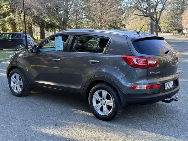 2013 Kia Sportage URBAN EX Carousel 10