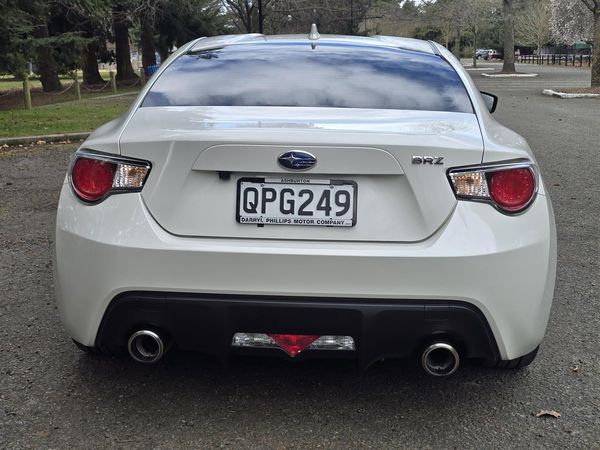 2015 Subaru Brz Carousel 13