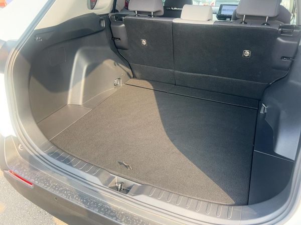 2019 Toyota RAV4 HYBRID Carousel 6