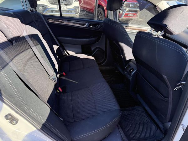 2014 Subaru Legacy B4 Carousel 6