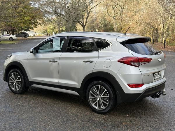 2017 Hyundai Tucson ELITE 2.0 Carousel 10