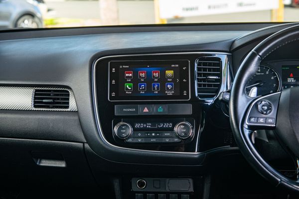 2017 Mitsubishi Outlander Xls 2.0P/Cvt Carousel 13