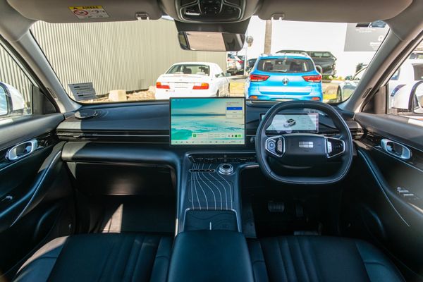 2026 Geely Starray EM-i Inspire Phev/At Carousel 13