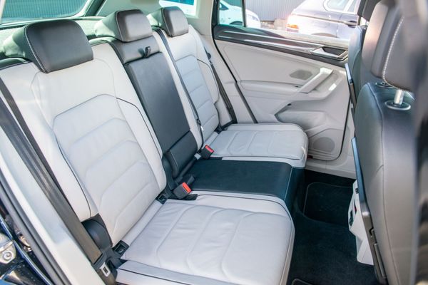 2017 Volkswagen Tiguan TSI Highline 4Motion Carousel 15