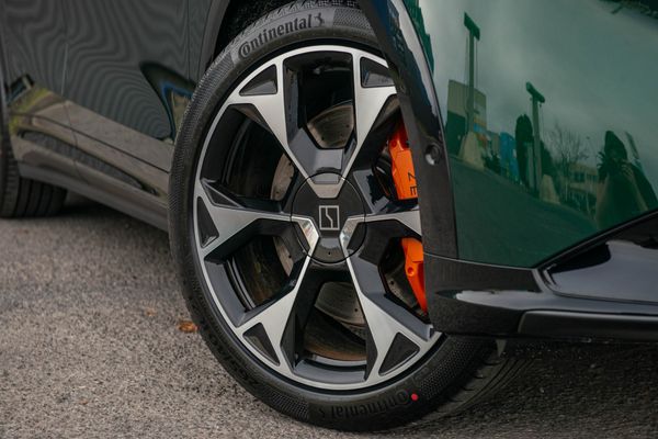2026 Zeekr 7X Awd Performance Carousel 6