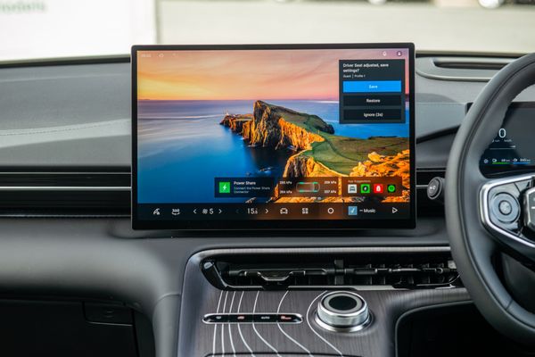 2026 Geely Starray EM-i Inspire Phev/At Carousel 11
