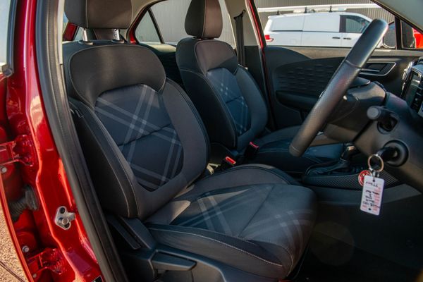 2019 MG 3 Core 1.5P/4At Carousel 15