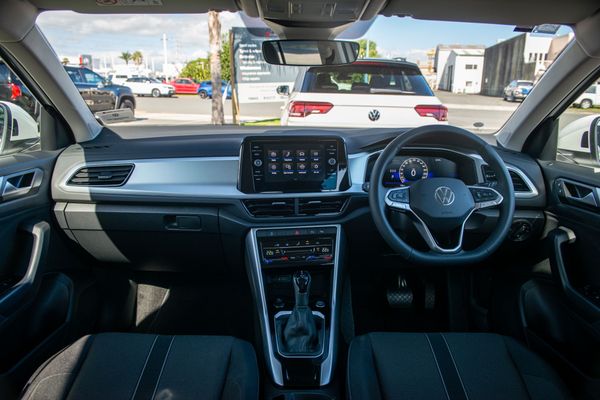 2026 Volkswagen T-Roc Life 1.4 Carousel 11