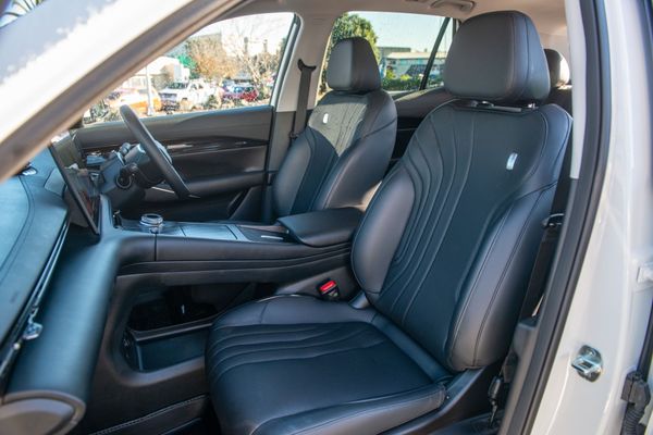 2025 Geely Starray EM-i Complete Phev/At Carousel 18