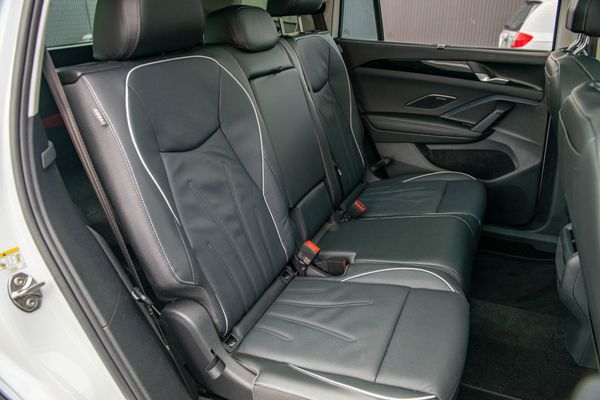 2026 Volkswagen Tayron Elegance AWD Touring Package Carousel 11