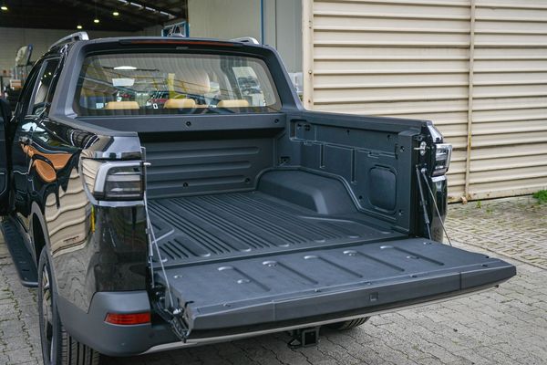 2026 Geely Riddara RD6 Pro 73Kwh/Ev/4Wd/At Carousel 9