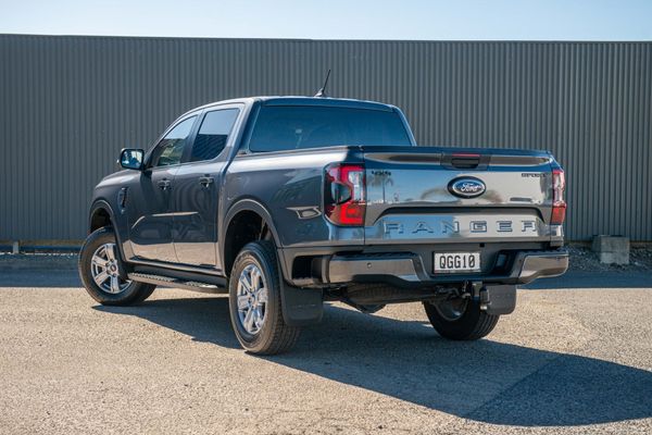 2023 Ford Ranger Sport Double Cab W/S Carousel 8