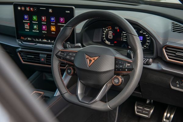 2026 CUPRA Formentor VZ 2.0 245kW AWD Pantera Edition Carousel 9