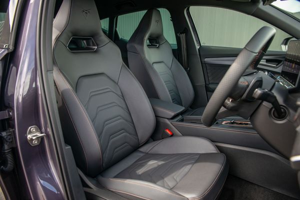 2026 CUPRA Formentor VZ 2.0 245kW AWD Pantera Edition Carousel 10