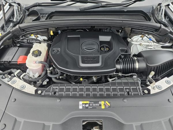 2024 Jeep Grand Cherokee Overland 3.6P/4Wd Carousel 11