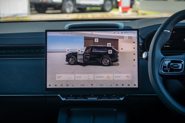2026 Zeekr 7X Rwd 75kwh Carousel 11