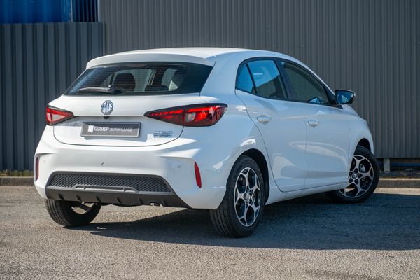 2026 MG 3 Essence Hybrid Carousel 8
