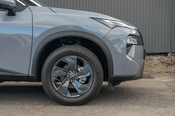 2026 Nissan X-Trail ST-L 2.5L 2WD 5 Seater Carousel 6