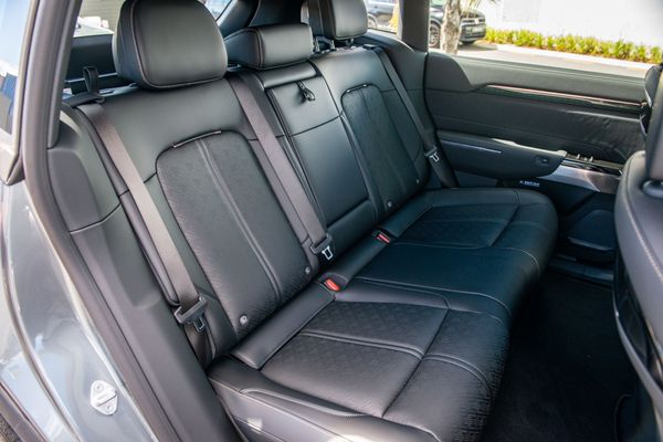 2026 Zeekr 7X Lr Rwd 100Kwh/Ev/At Carousel 12