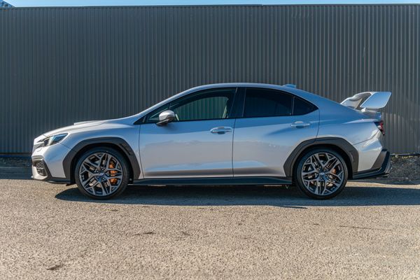 2026 Subaru WRX Man 2.4Pt/Awd Carousel 7